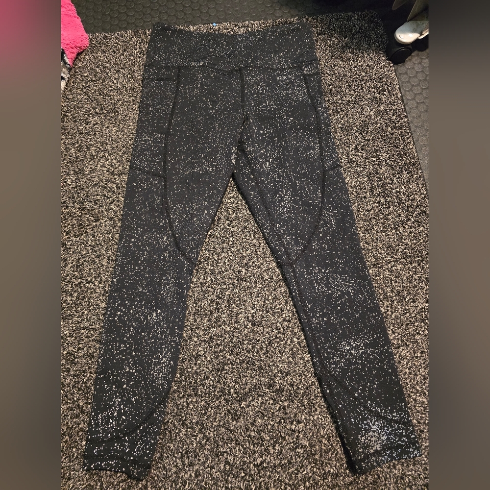 Zyia leggings